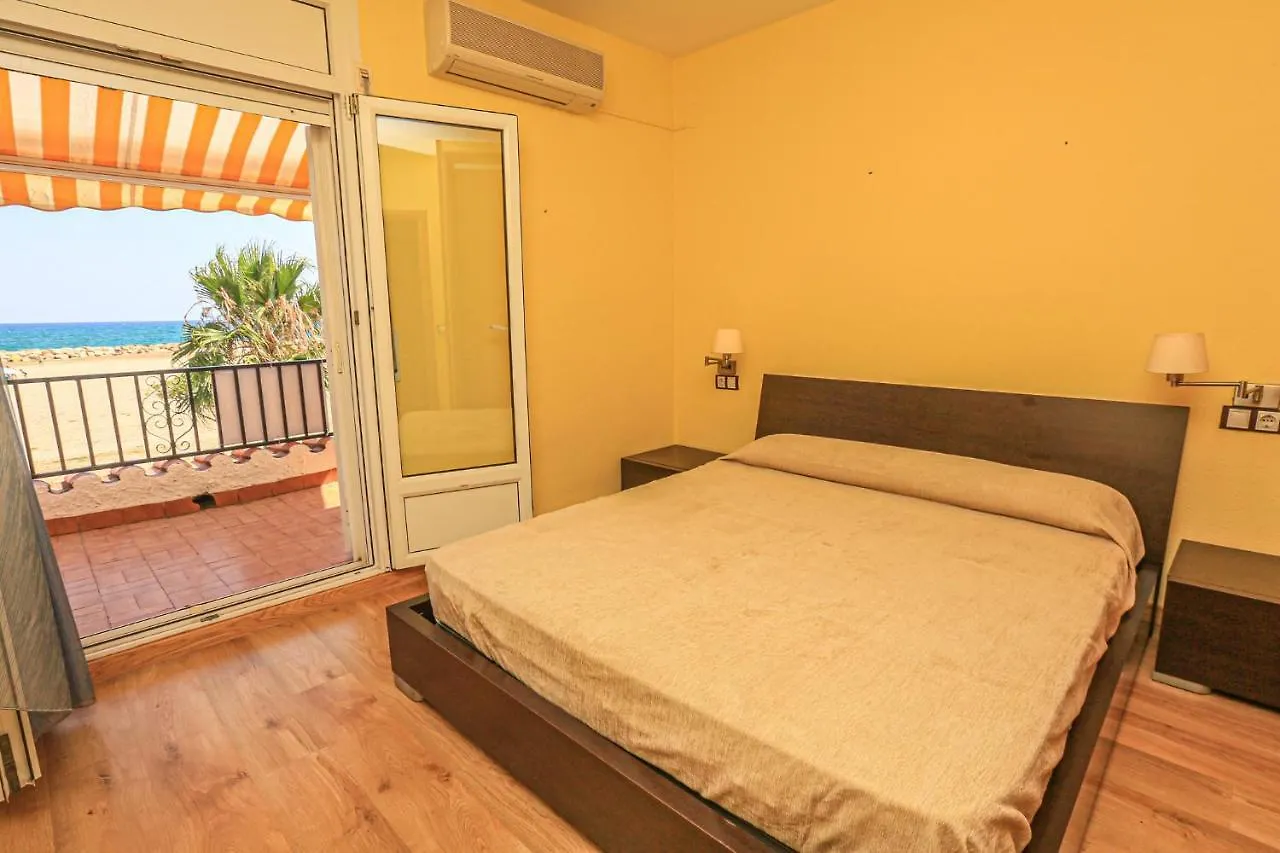 Villa Laura Litoral Costa Dorada - Only Families Cambrils Spain